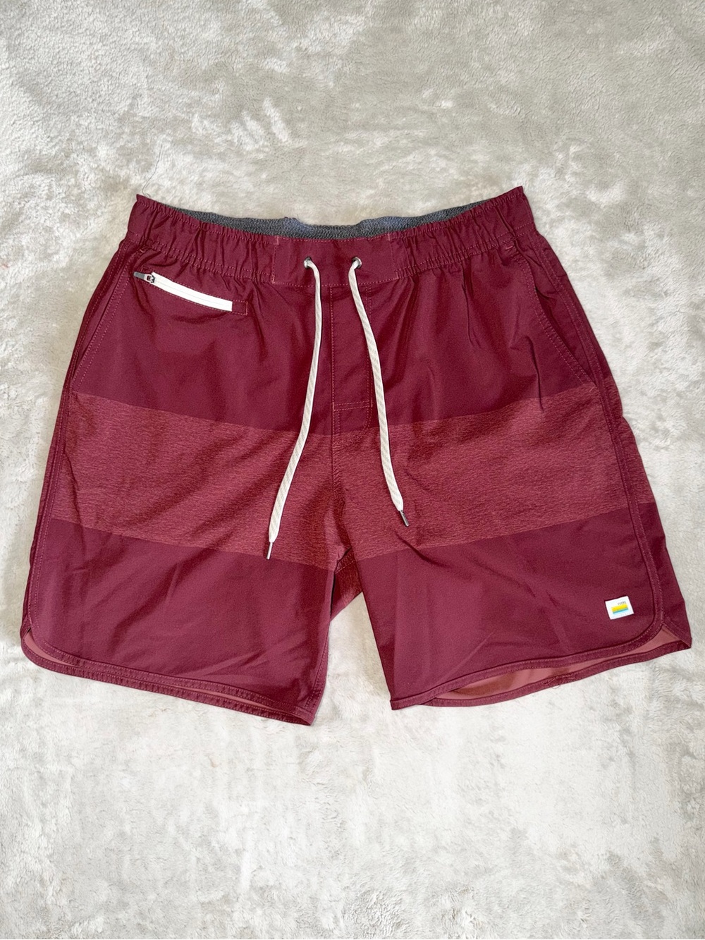 Vuori Banks Mens 7” Shorts Size Large In Russet Texture Block Athletic Shorts